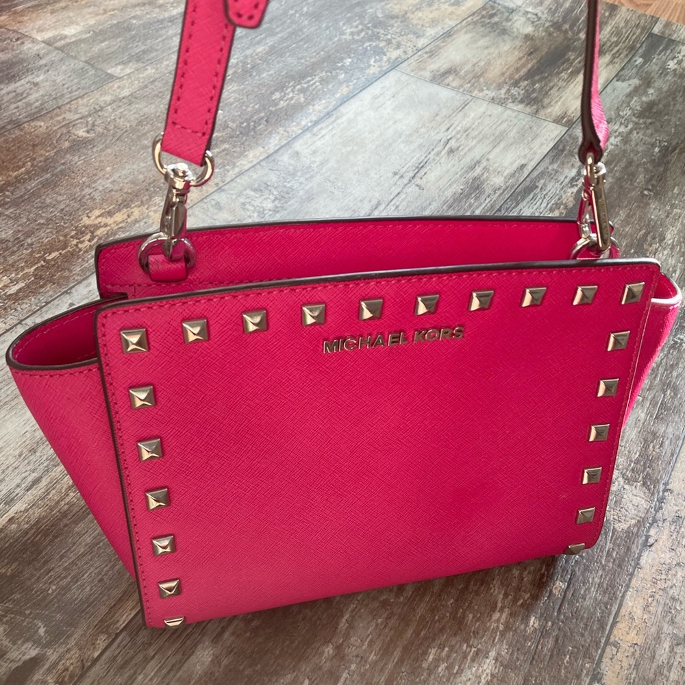 Michael Kors | Selma Medium Studded Saffiano Leather Bag
